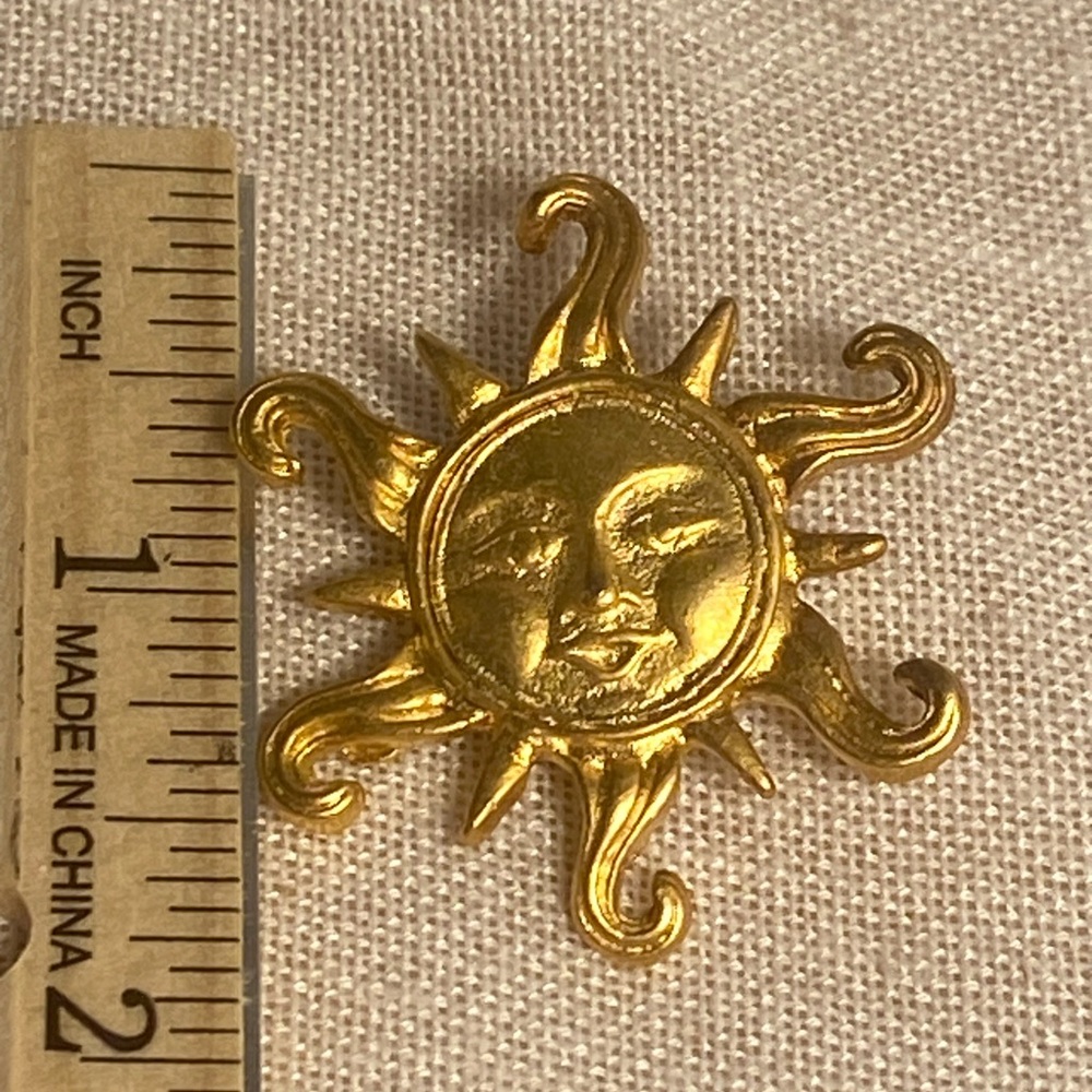 Vintage gold sun brooch smiling sun pin gold matte 80s 90s jewelry boho - Picture 4 of 11